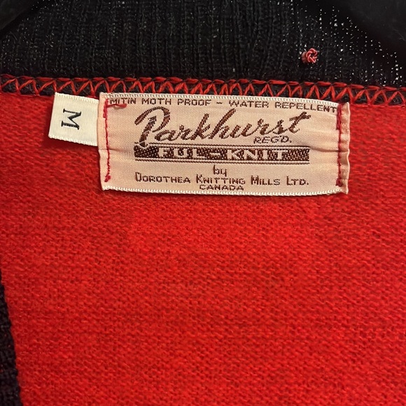 Parkhurst by Dorothea Knitting Mills LMD - Picture 2 of 5